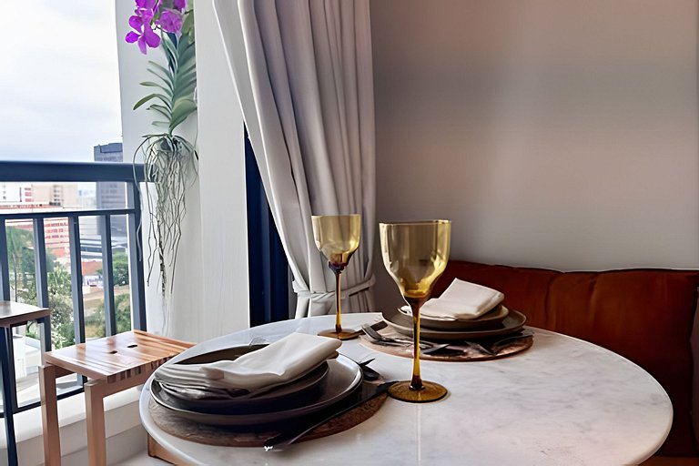 Studio Atemporal com Garagem Pinheiros Jardins SP