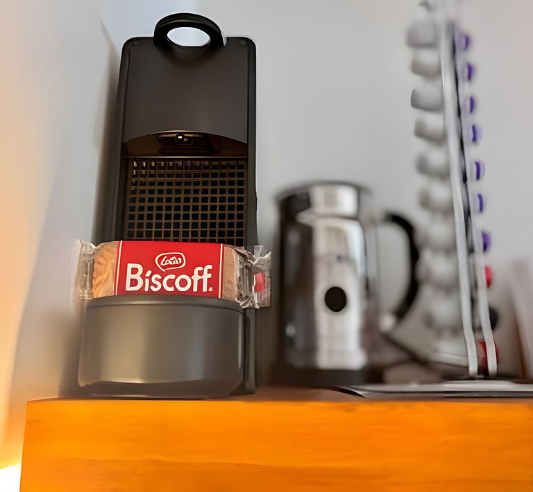 Studio Atemporal com Garagem Pinheiros Jardins SP