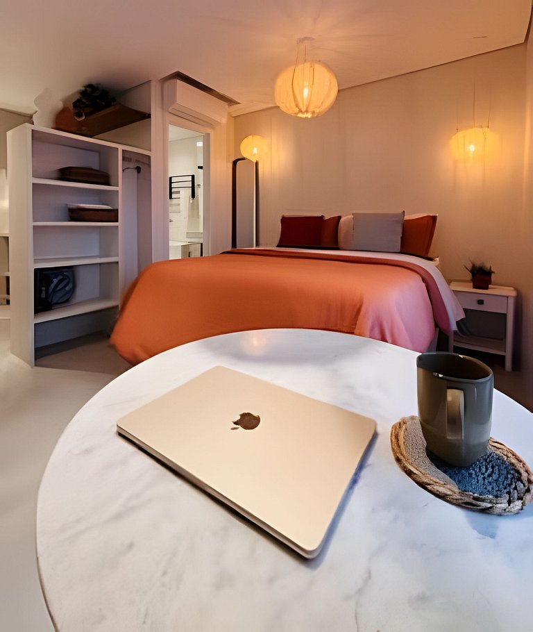 Studio Atemporal com Garagem Pinheiros Jardins SP