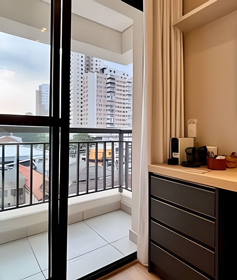 Studio Sofisticado e Equipado Pinheiros Jardins SP