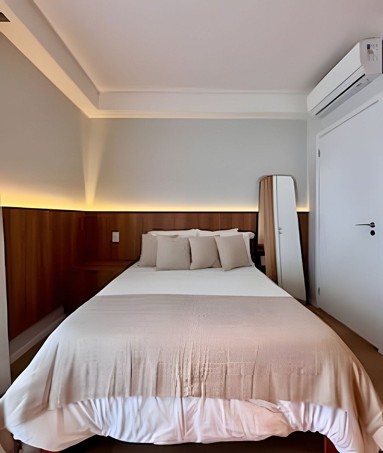Studio Minimalista Charmoso Pinheiros Jardins SP