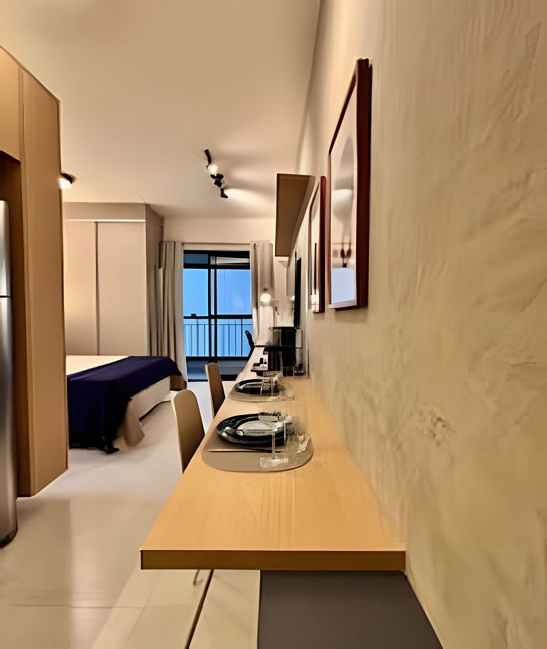Studio com Espaço de Trabalho em Pinheiros Jardins
