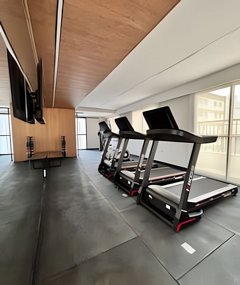 Studio com Espaço de Trabalho em Pinheiros Jardins