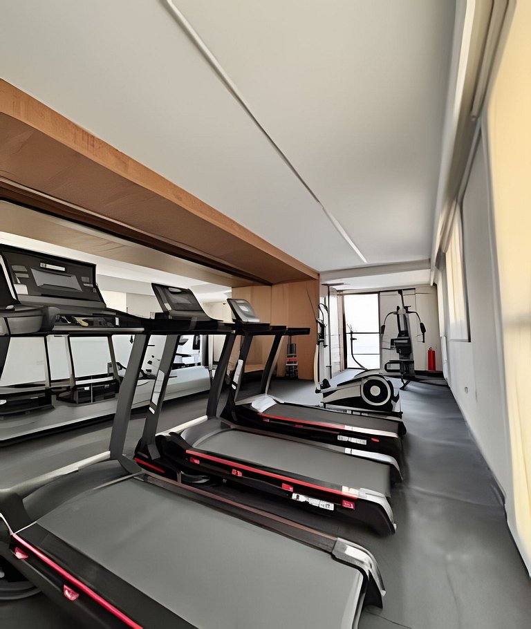 Studio com Espaço de Trabalho em Pinheiros Jardins
