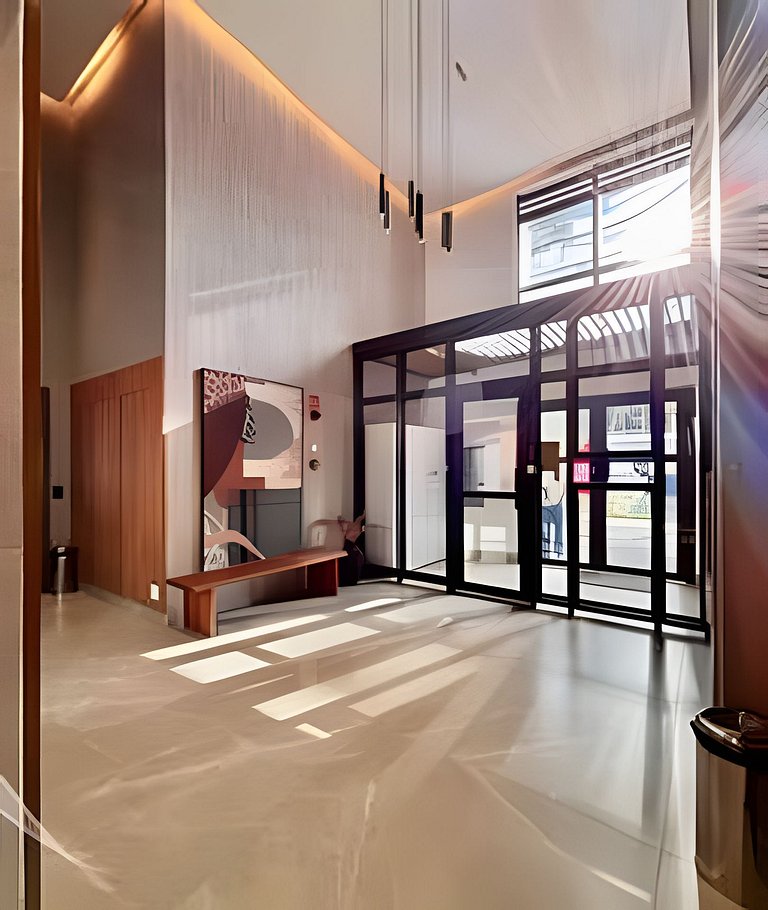 Studio com Espaço de Trabalho em Pinheiros Jardins