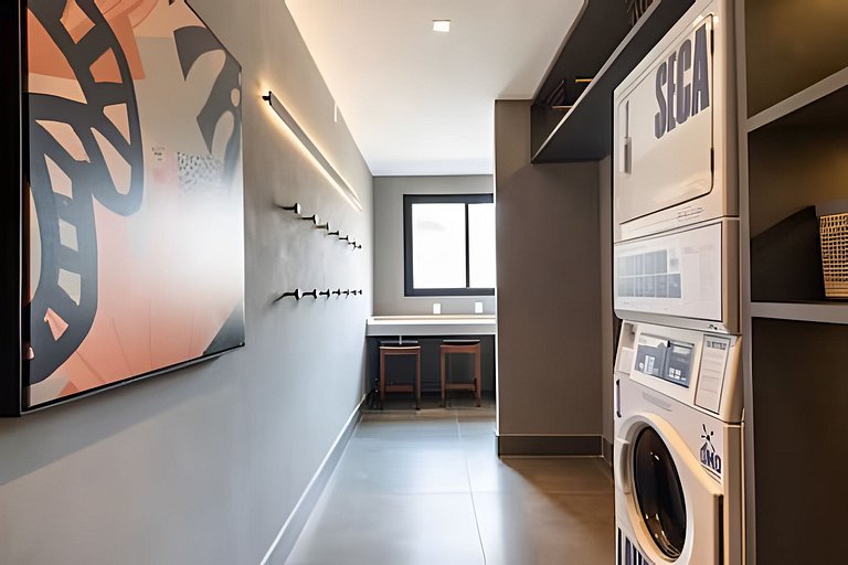 Studio Moderno Completo Pinheiros Jardins SP