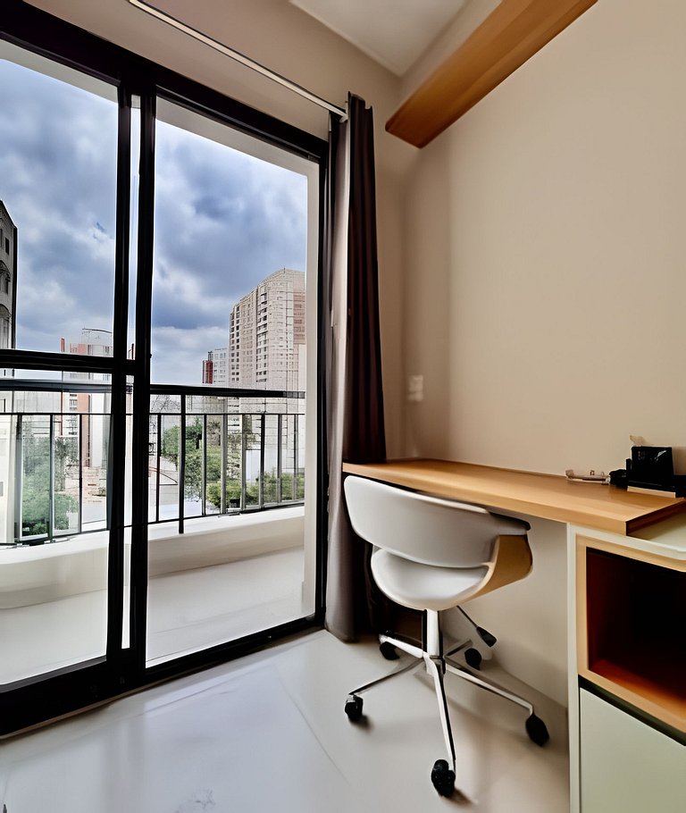 Studio Moderno Completo Pinheiros Jardins SP