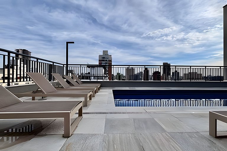 Studio Moderno Completo Pinheiros Jardins SP