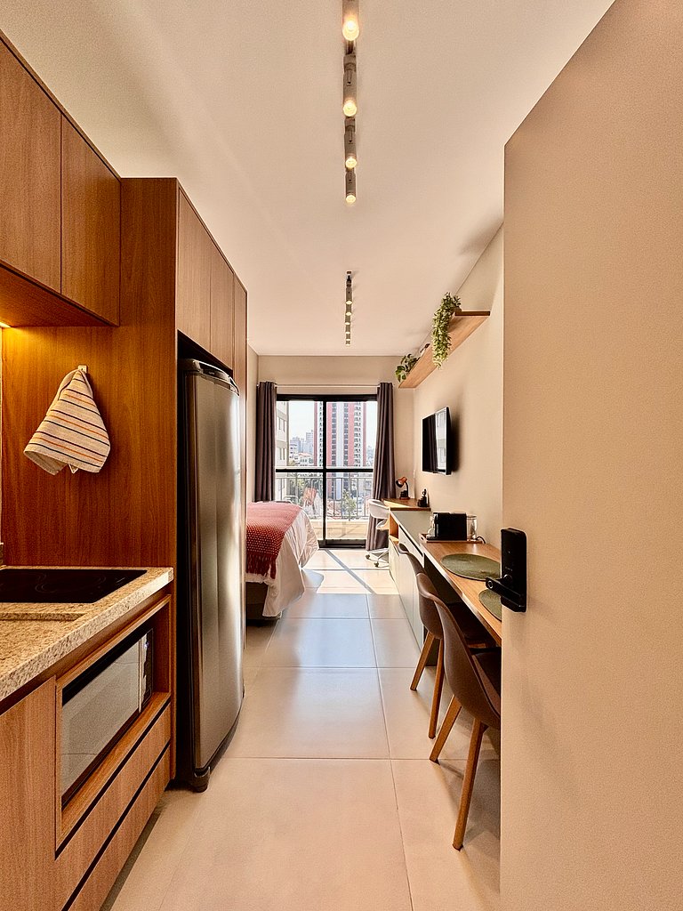 Studio Moderno Completo Pinheiros Jardins SP