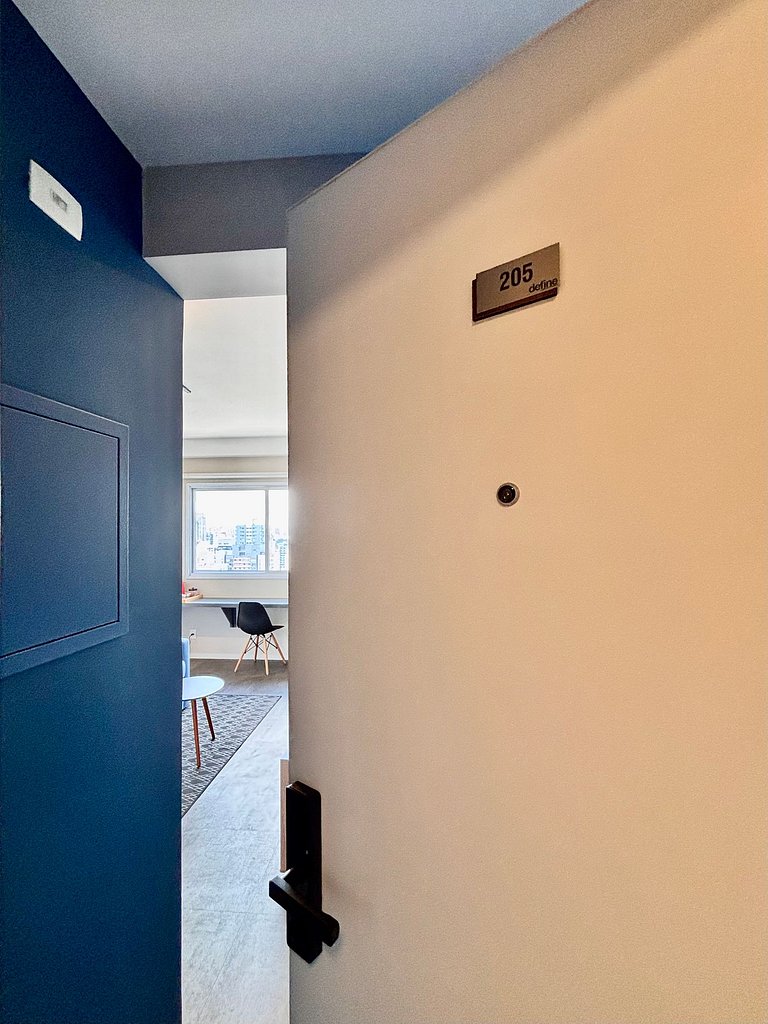 Studio com vaga na garagem Pinheiros Jardins SP