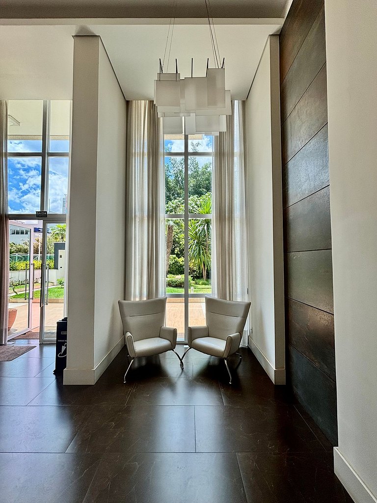 Studio com vaga na garagem Pinheiros SP
