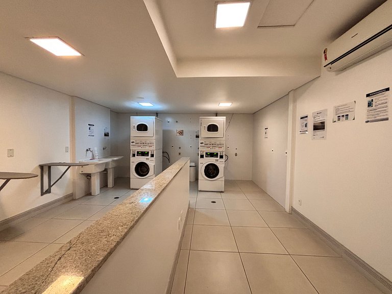 Urban Soul | Studio com vaga na garagem Pinheiros