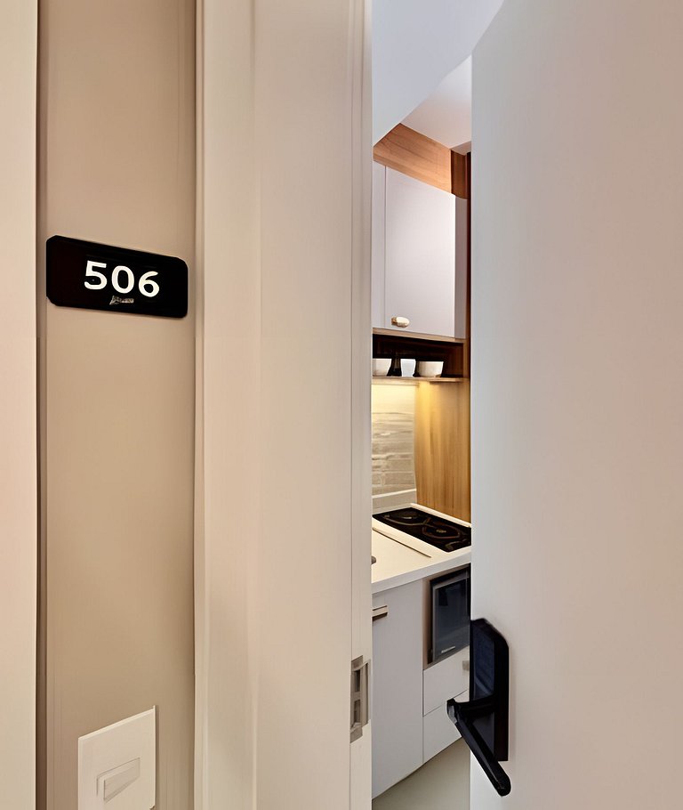 NOVO Studio Confortável e Equipado Pinheiros SP