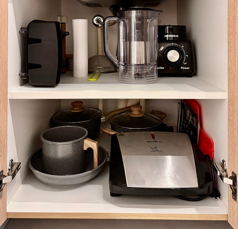 Studio com Espaço de Trabalho em Pinheiros Jardins