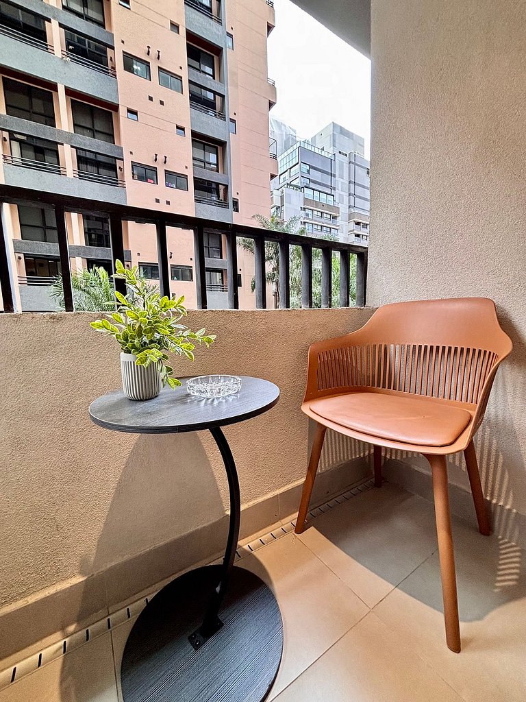 Studio Pinheiros Metrô Oscar Freire Jardins SP