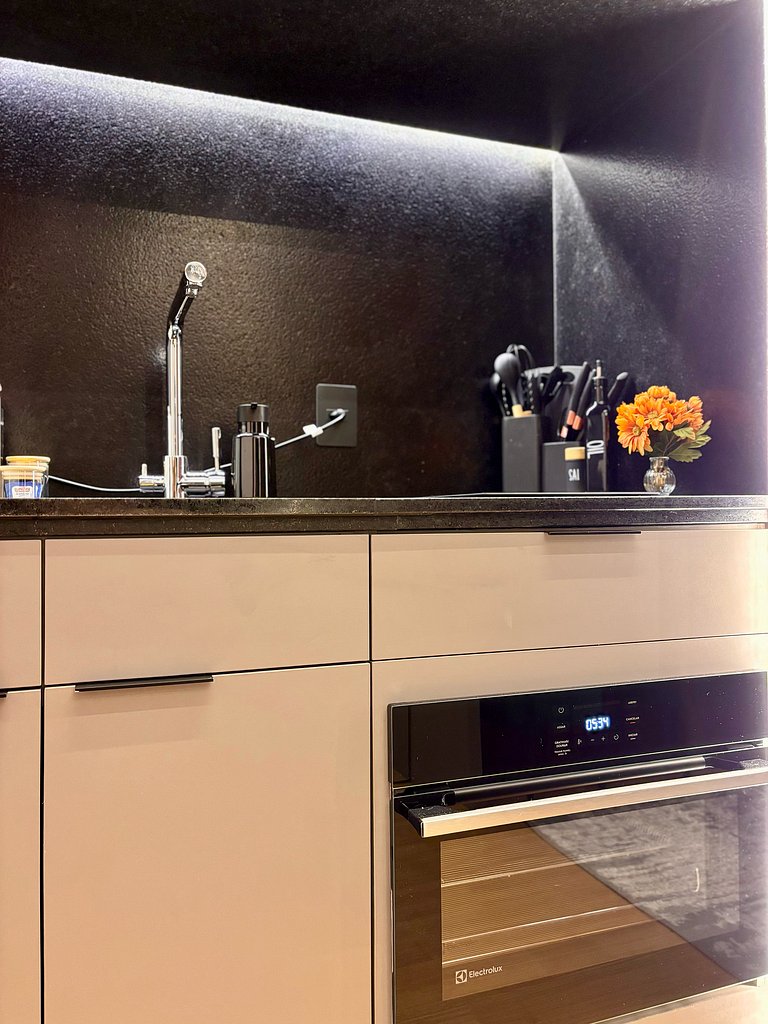 NOVO Studio Luxuoso Pinheiros Jardins SP