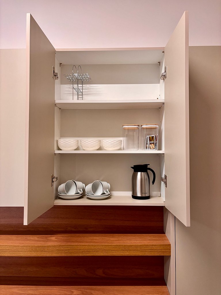 Studio Compacto e Completo Pinheiros Jardins SP