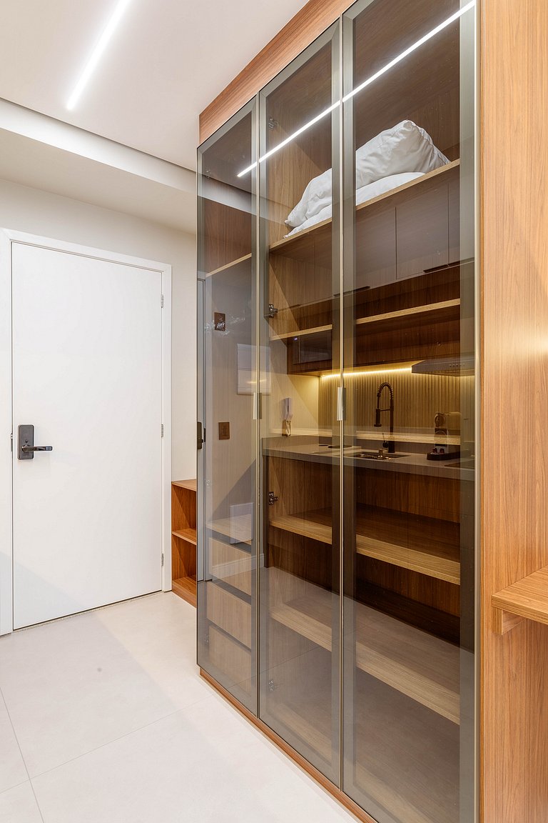 Studio Charmoso Completo Pinheiros Jardins SP