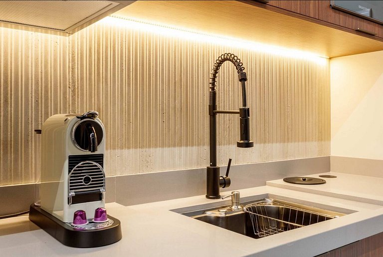 Studio Charmoso Completo Pinheiros Jardins SP