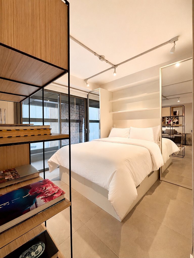 Studio Design com Garagem • Piscina • Itaim Bibi