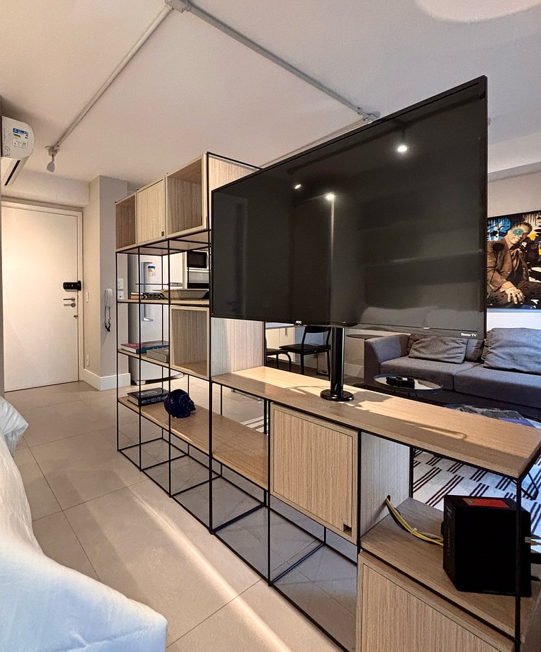 Studio Design com Garagem • Piscina • Itaim Bibi