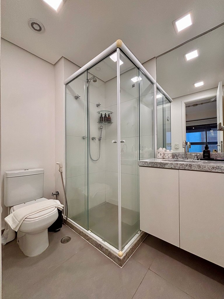 Studio Design com Garagem • Piscina • Itaim Bibi