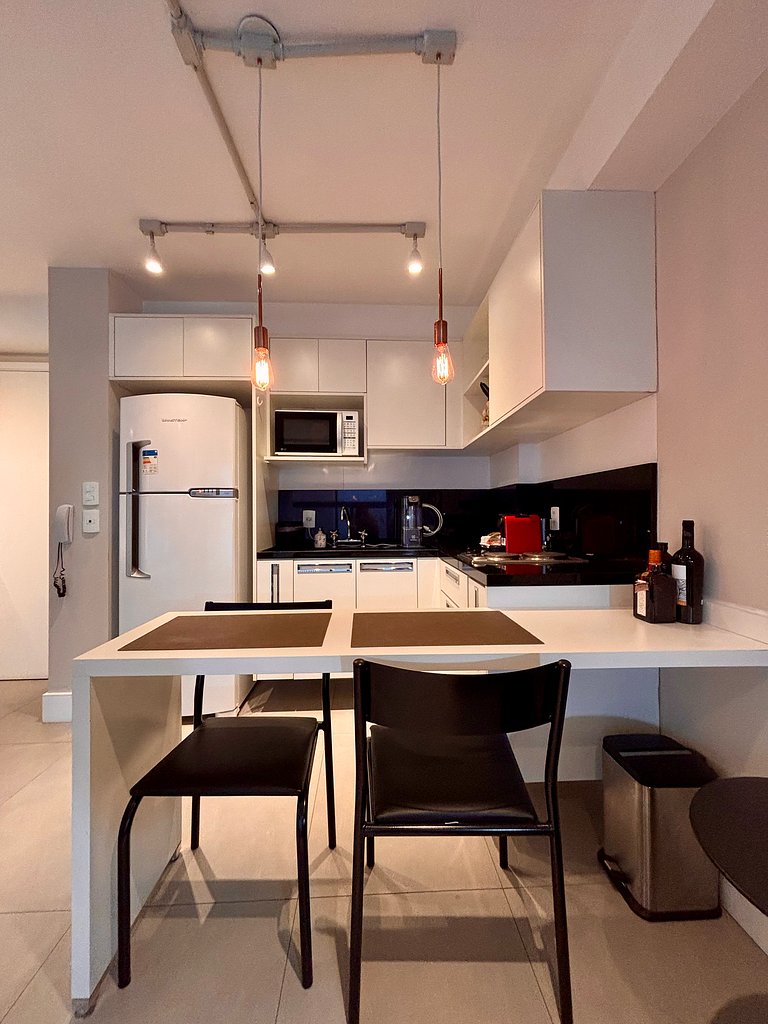 Studio Design com Garagem • Piscina • Itaim Bibi