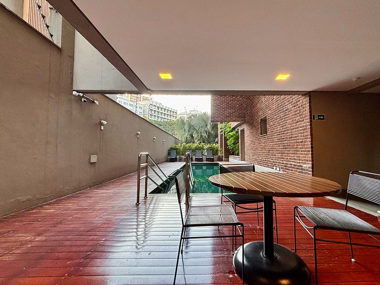 Studio Design com Garagem • Piscina • Itaim Bibi