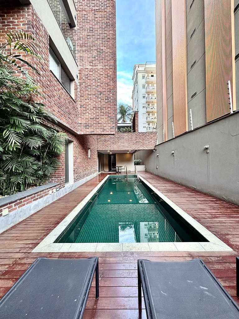 Studio Design com Garagem • Piscina • Itaim Bibi