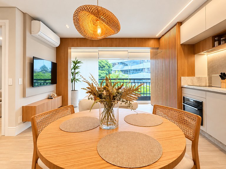 2 Quartos Boutique em Pinheiros | Vaga + Piscina