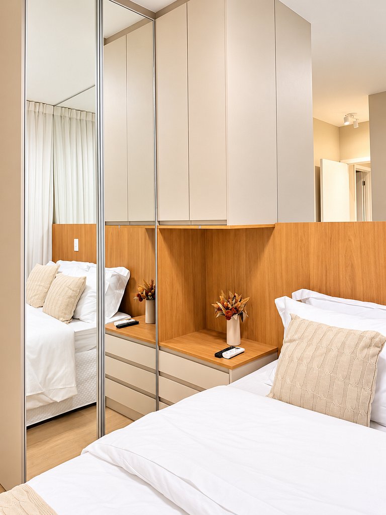 2 Quartos Boutique em Pinheiros | Vaga + Piscina