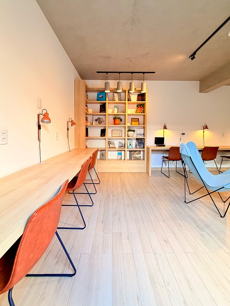 Espaçoso Studio em Pinheiros Jardins Oscar Freire