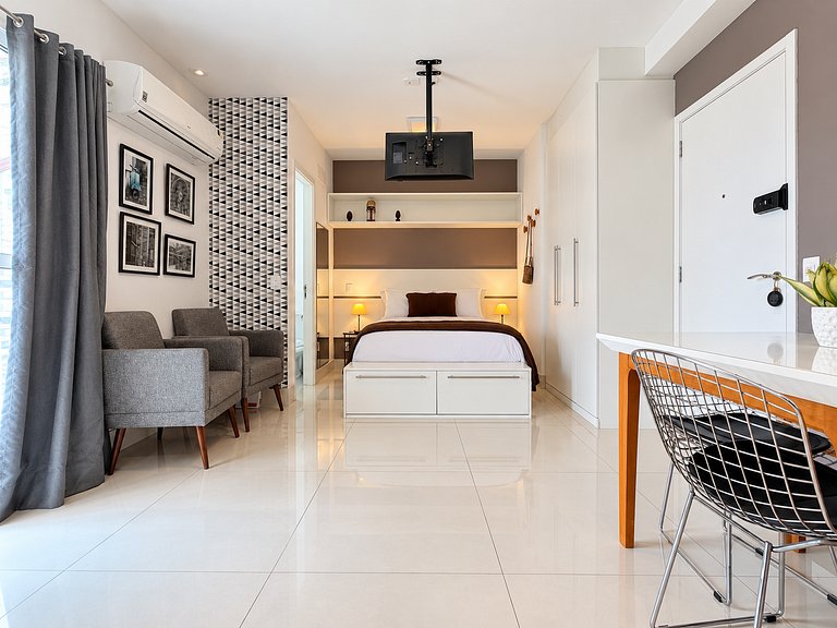 NOVO Studio com vaga na garagem Pinheiros SP